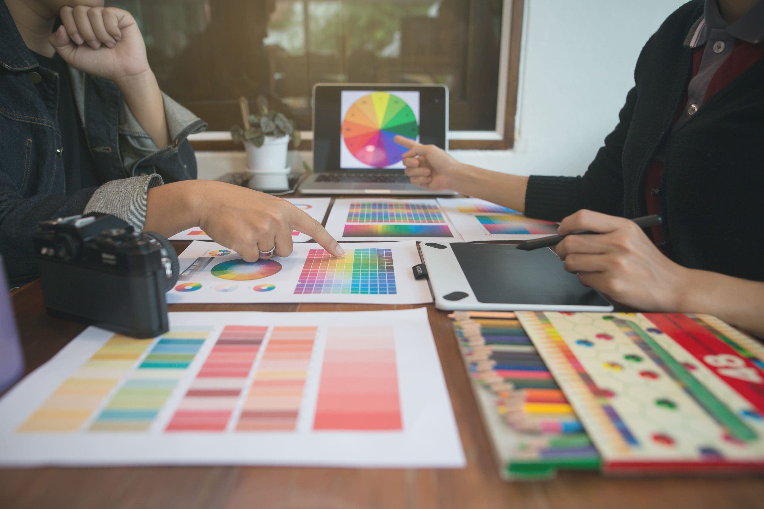 Brand Colors: Strategi dan Panduan