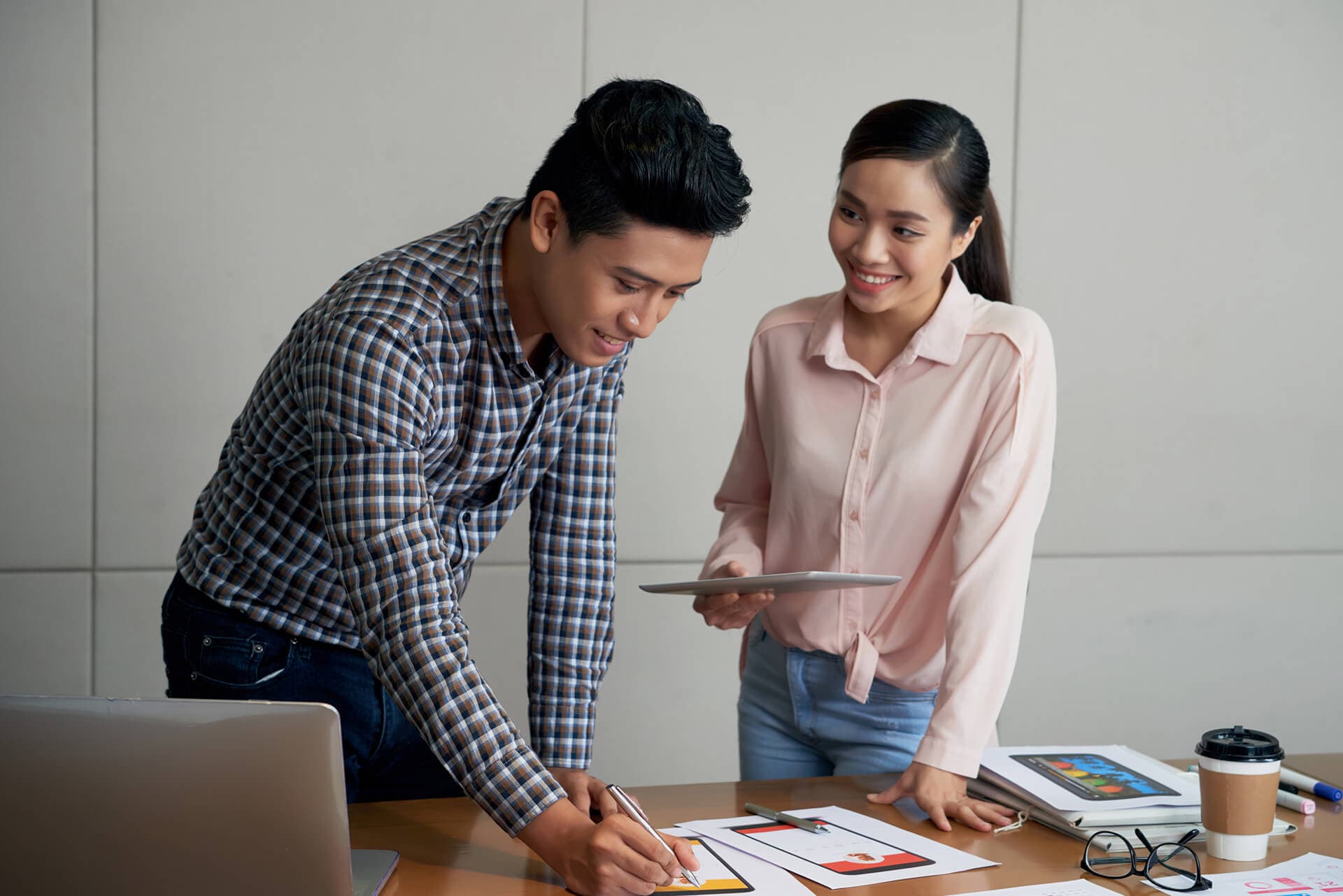 Benefits of Engaging a Branding Agency for SMEs