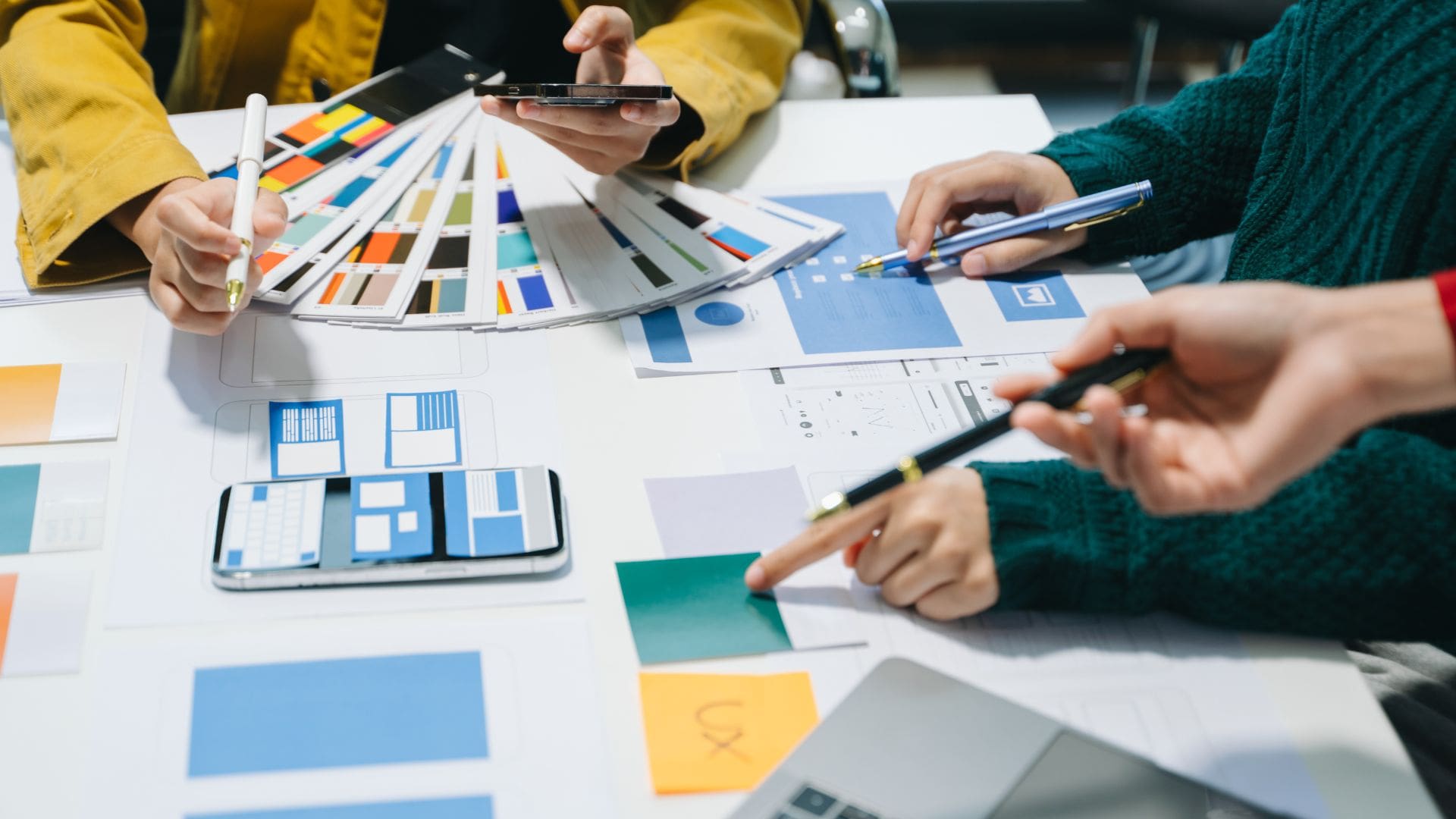 Creativeans_Rebranding Menghindari Kesalahan dalam Prosesnya › Creativeans Creativeans_Rebranding Menghindari Kesalahan dalam Prosesnya